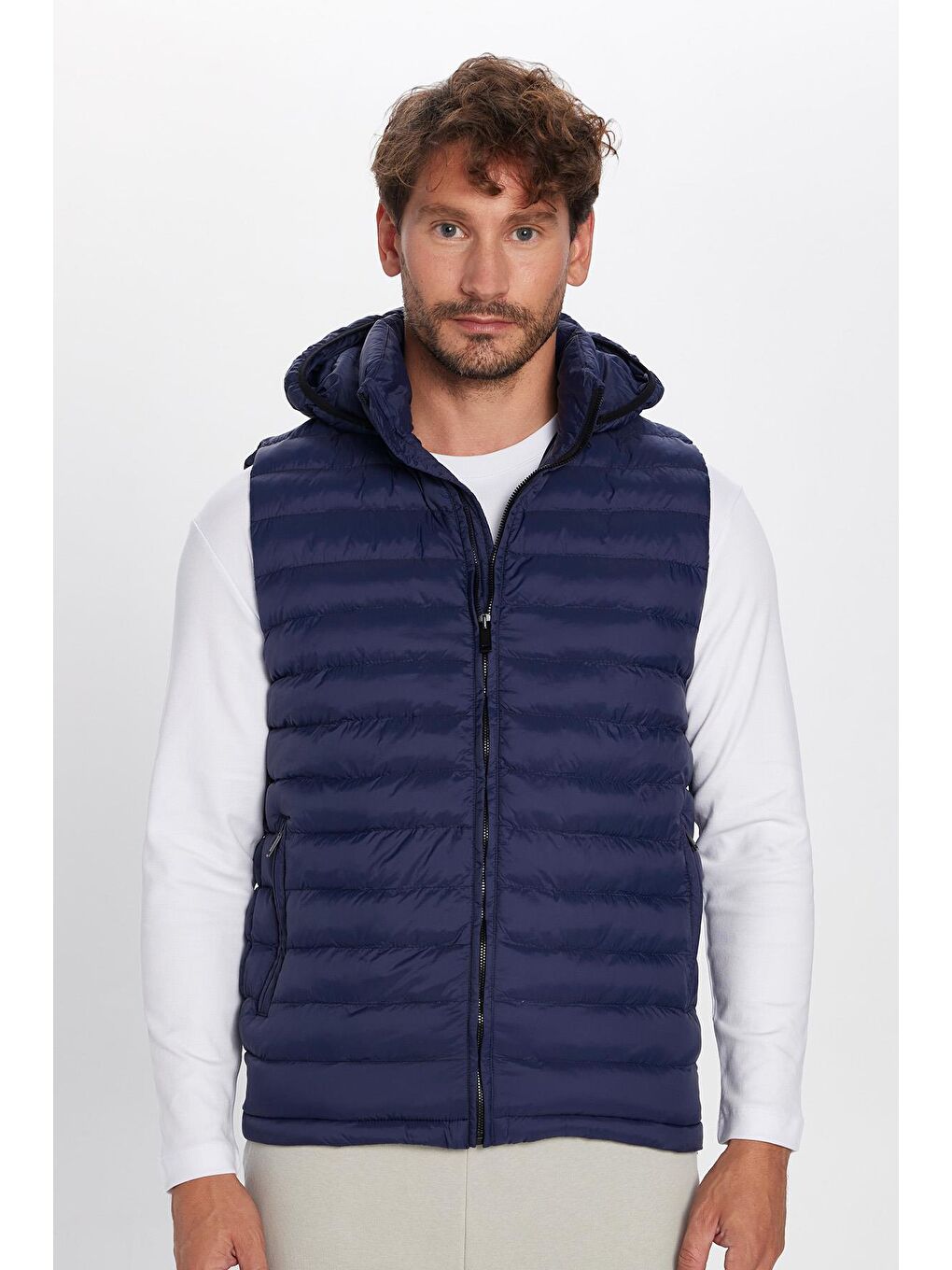 Mavi Erkek Slim Fit Dar Kesim Astarlı Rüzgar Geçirmez Cepli Lacivert Çıkarılabilir Kapüşonlu Şişme Yelek-3