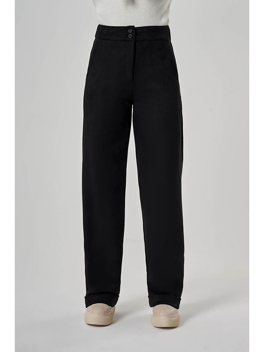 Süet Dokulu Siyah Pantolon-2