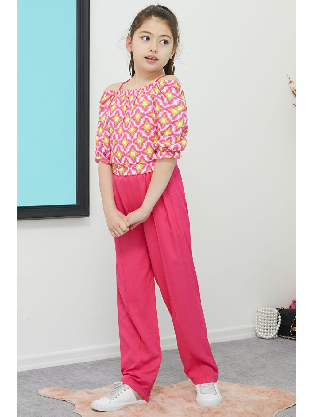 Pembe Desenli Bluz ve Pantolonlu Kız Takım 15390-1