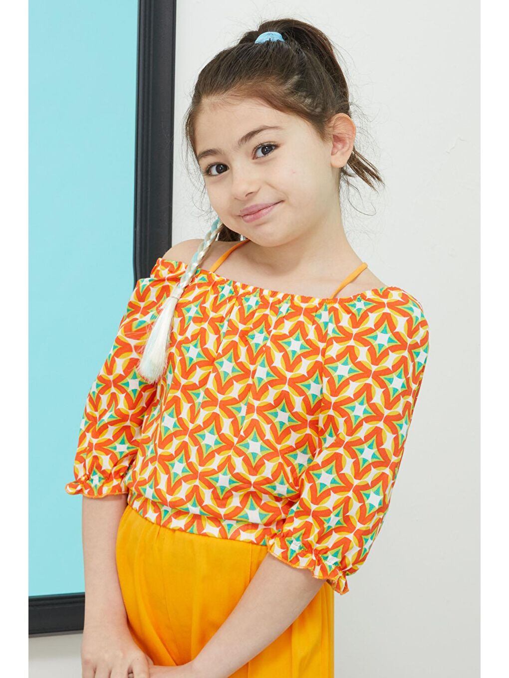 Turuncu Desenli Bluz ve Pantolonlu Kız Takım 15388-2