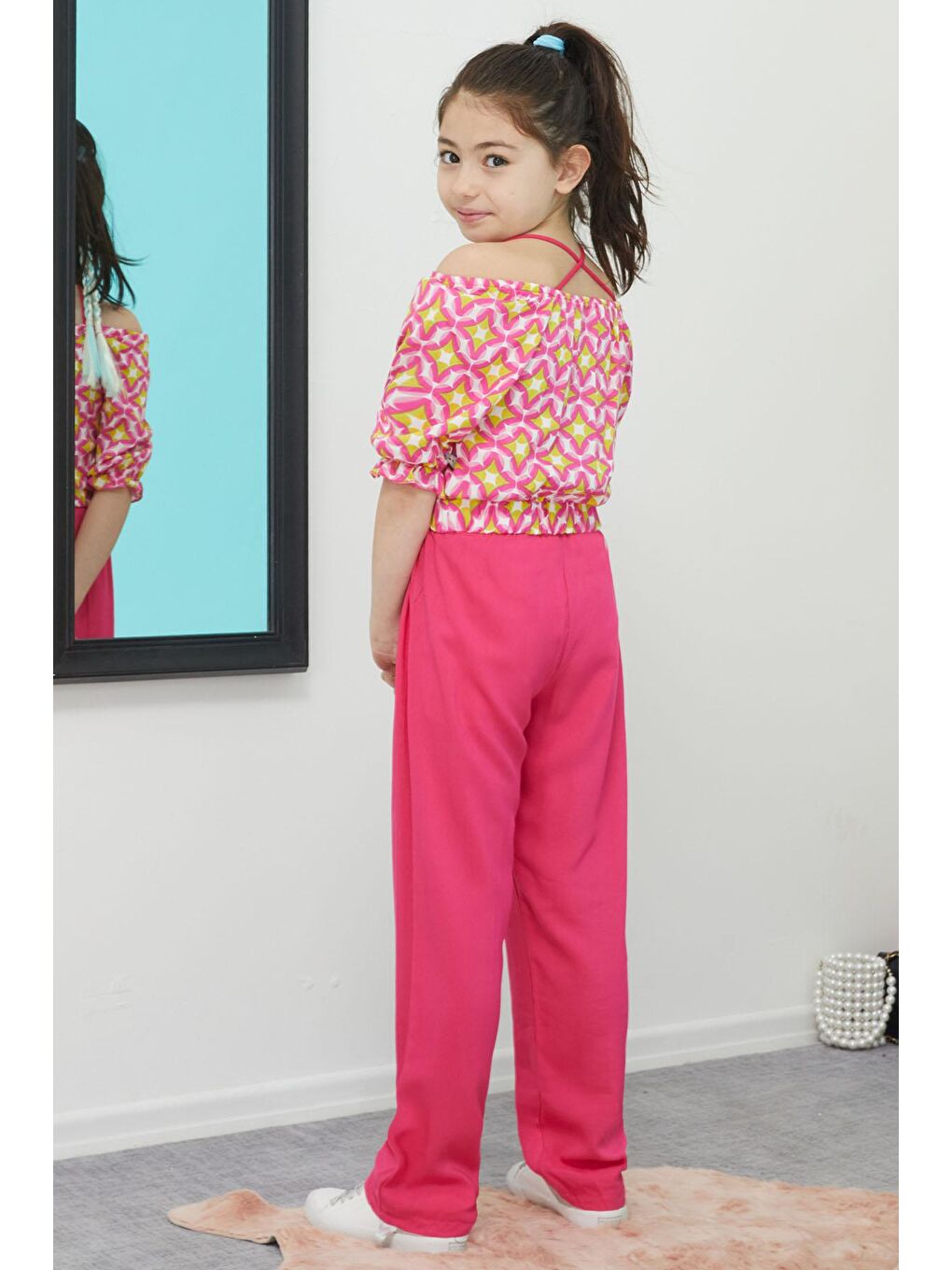 Pembe Desenli Bluz ve Pantolonlu Kız Takım 15390-4