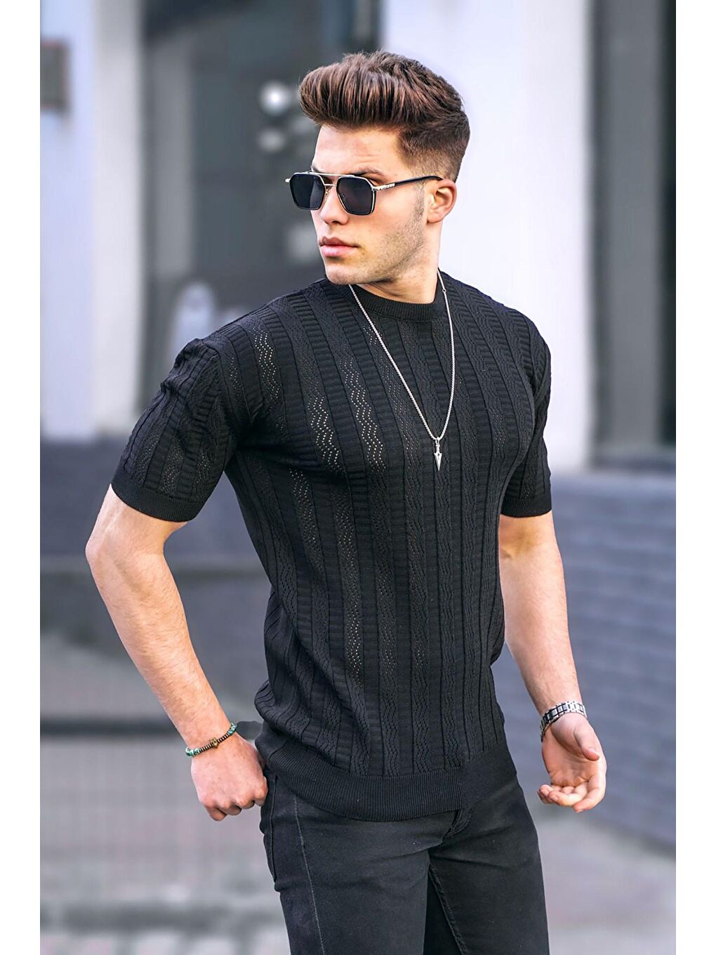 Siyah Desenli Triko Tişört 5686