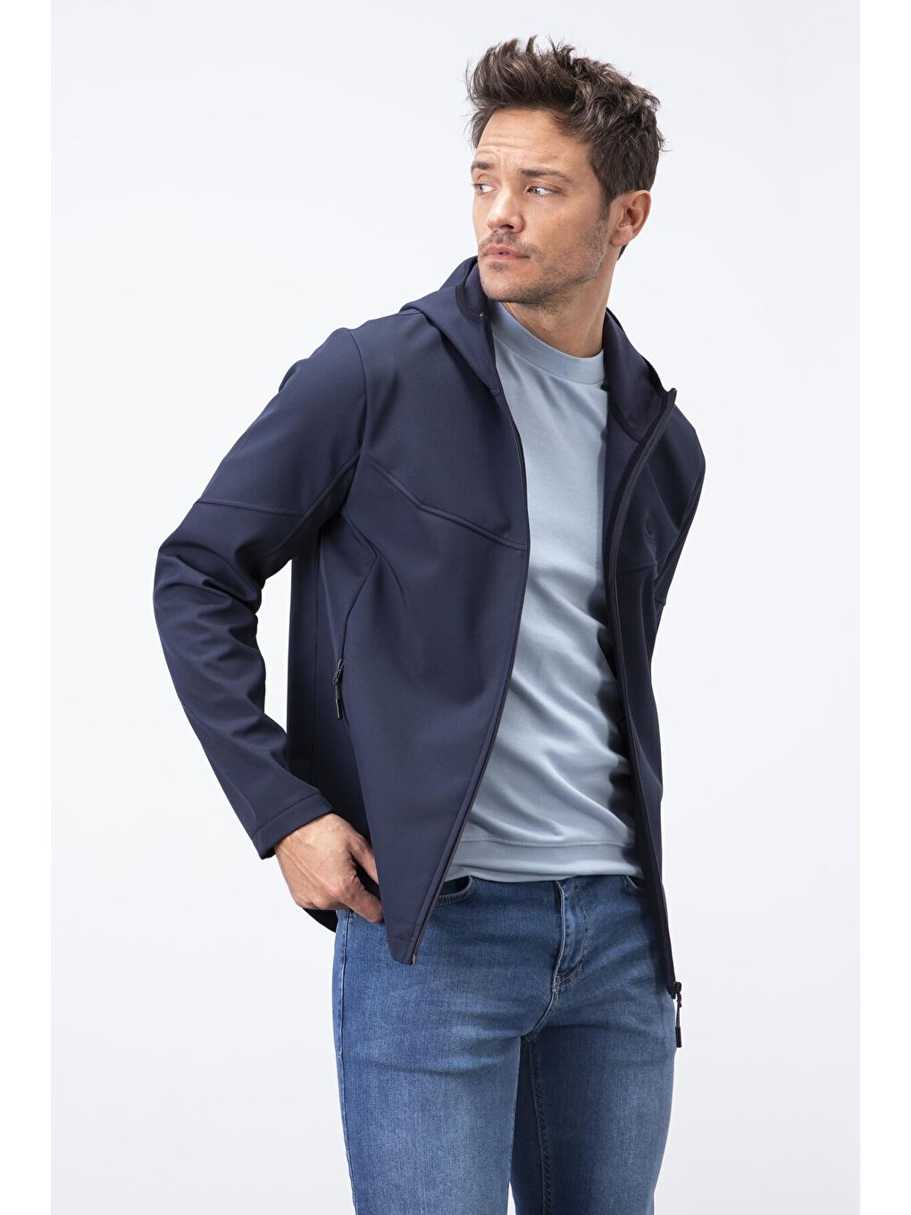 Lacivert Fermuarlı Kapüşonlu Su ve Rüzgar Geçirmez Softshell Erkek Mont - 88051