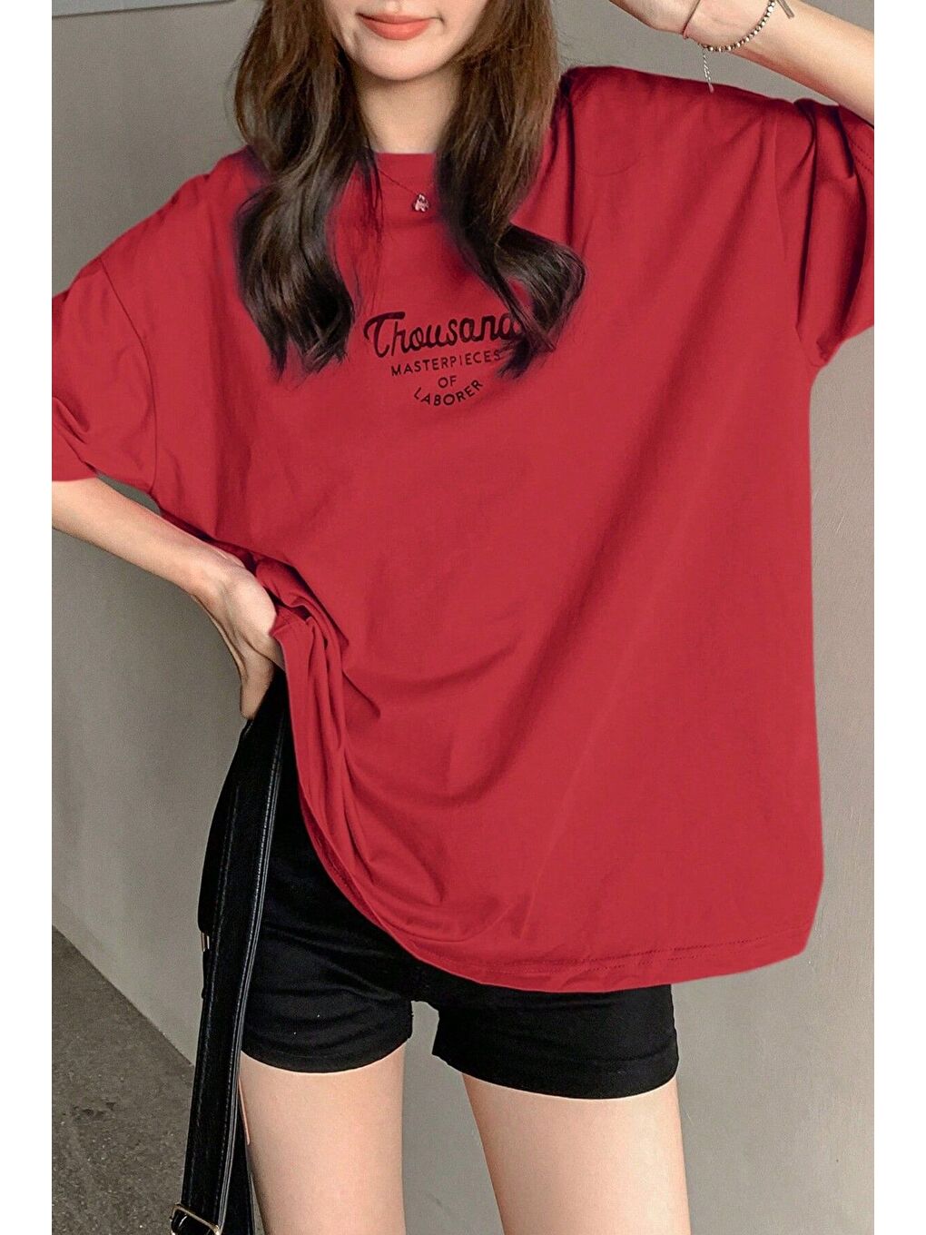 Kadın Kırmızı Bisiklet Yaka Thousand Baskılı Oversize T Shirt-3