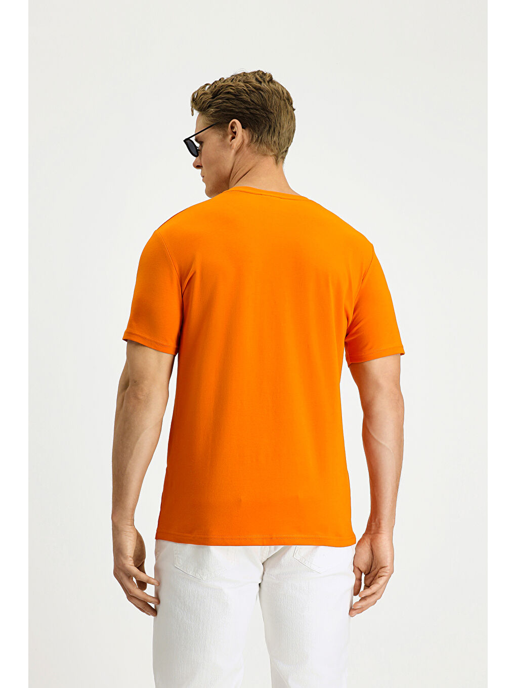 Turuncu Bisiklet Yaka Slim Fit Dar Kesim Baskılı Pamuklu Tişört-3