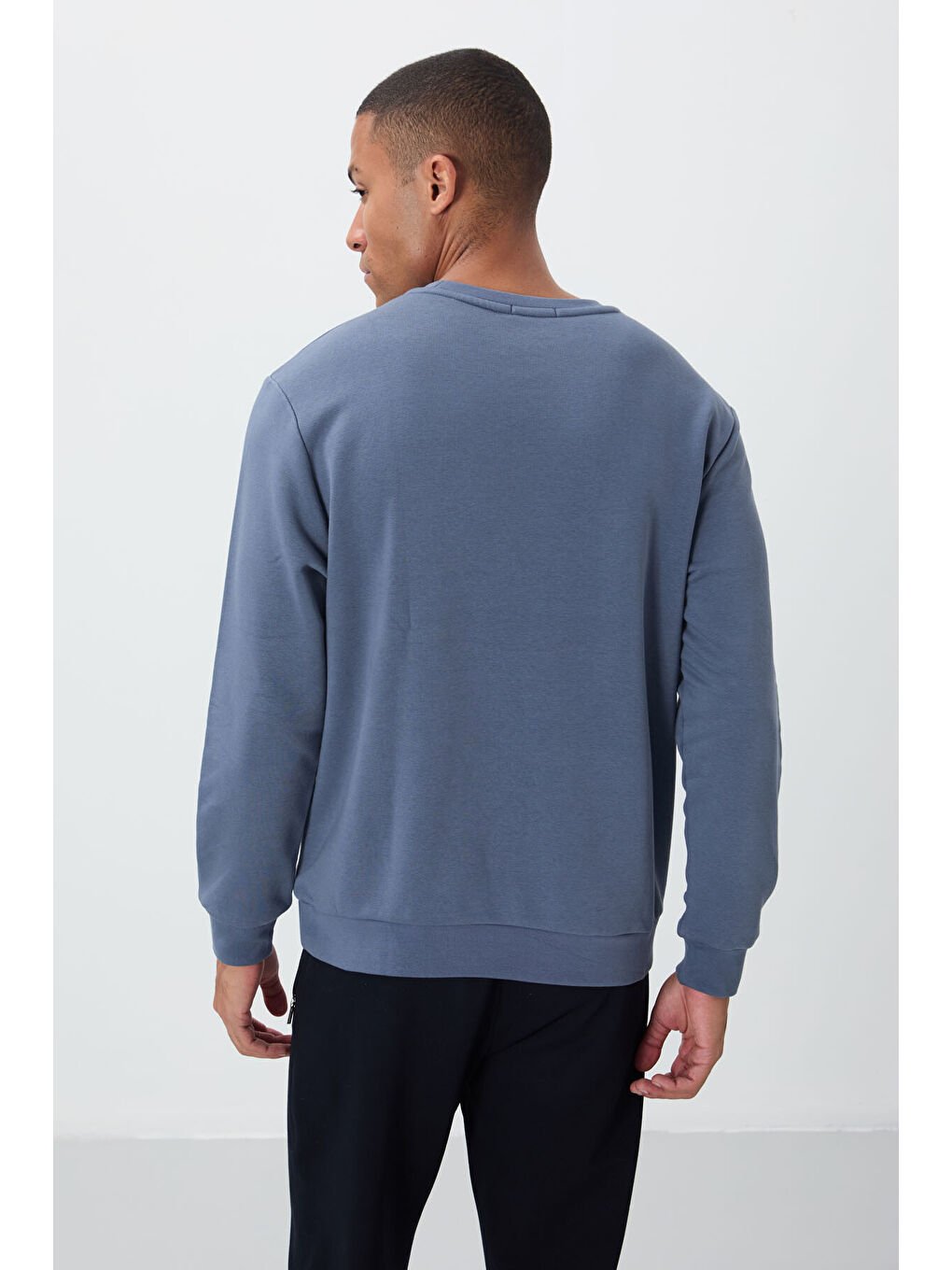 Petrol Yazı Nakışlı Bisiklet Yaka Rahat Form Erkek Sweatshirt - 88020-4