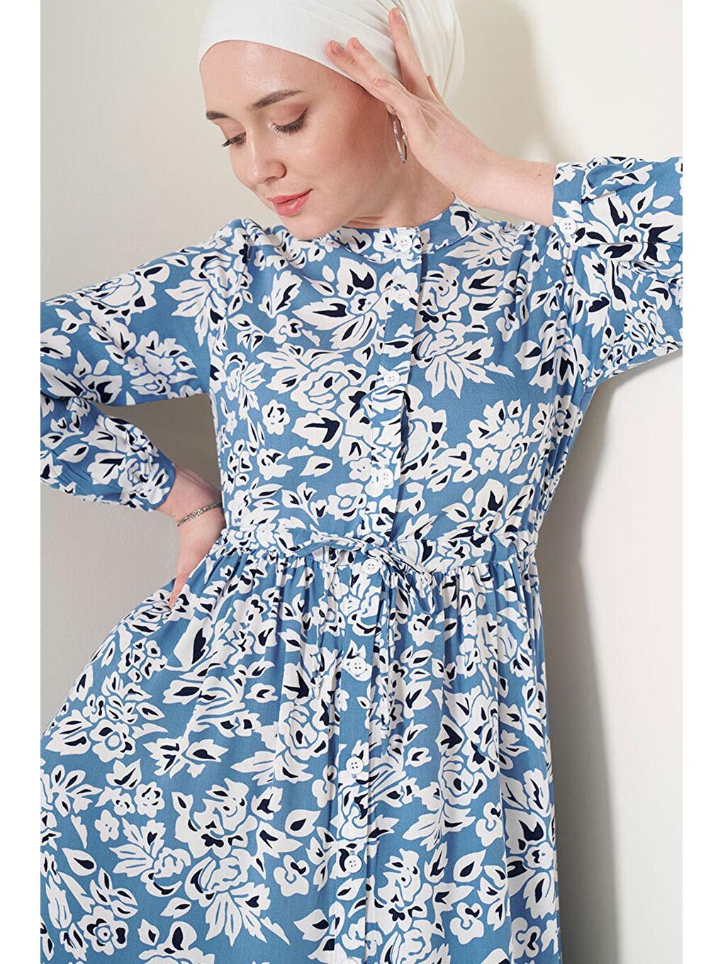 2144 Hakim Yaka Tesettür Elbise - Mavi-1