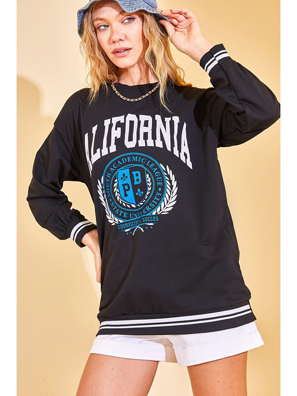 XHAN Siyah California Baskılı Bisiklet Yaka Sweatshirt 3KXK8-46805-02 - 2