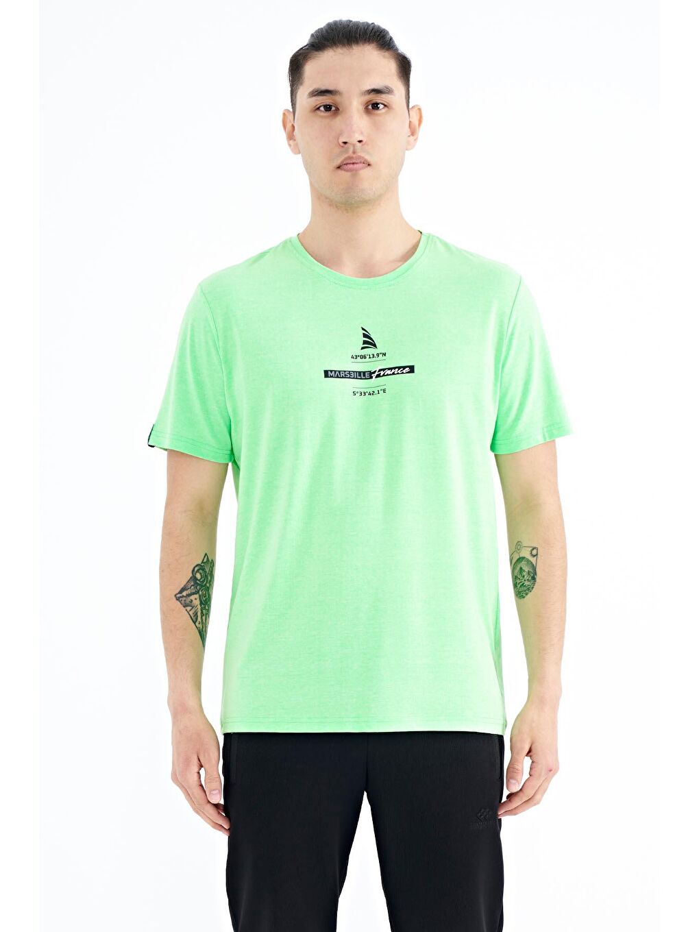 TOMMYLIFE Neon Yeşil Baskılı O Yaka Standart Kalıp Erkek T-shirt - 88212