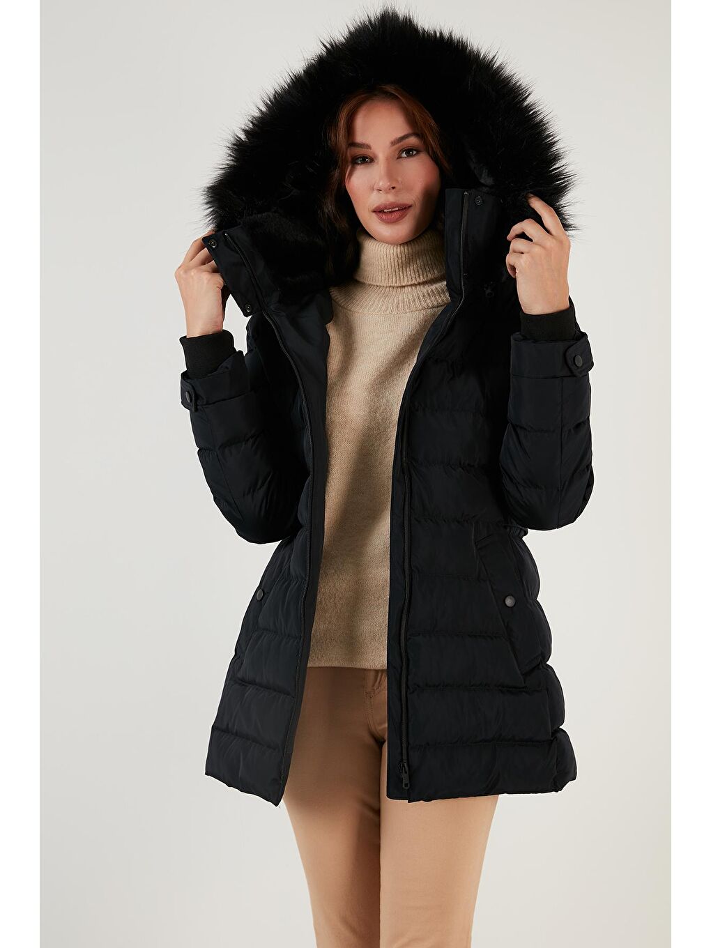 Lacivert Yakası Tüylü Çıkarılabilir Kapüşonlu Şişme Kaban 497YASMIN21-1