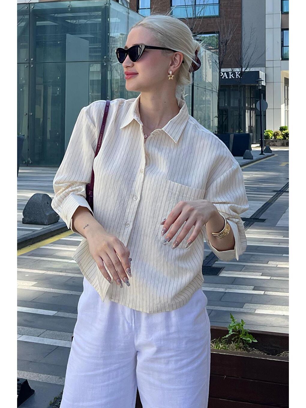 Ekru Çizgili Oversize Kadın Gömlek Mg2093