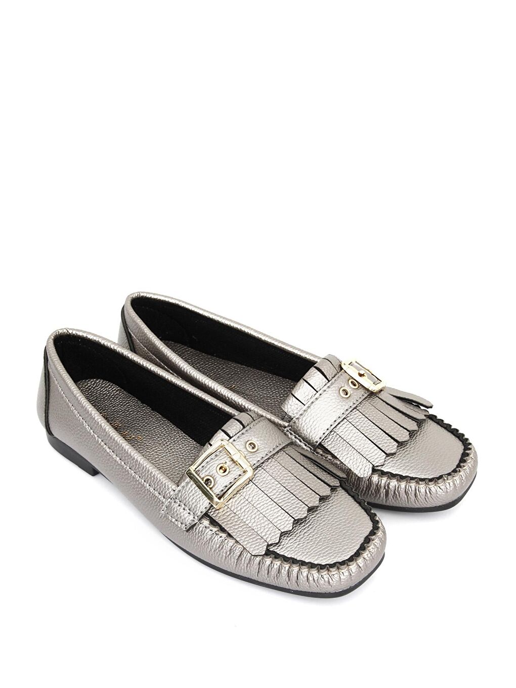 Gri Yuvarlak Burun Düz Taban Tokalı Püsküllü Kadın Babet 30151-1