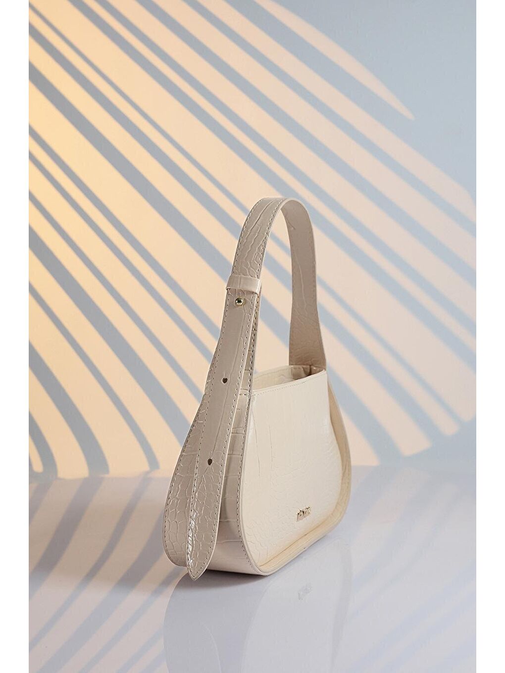 Ekru Kadın Krem Ayarlanabilir Askılı El ve Omuz Baget Çanta-1