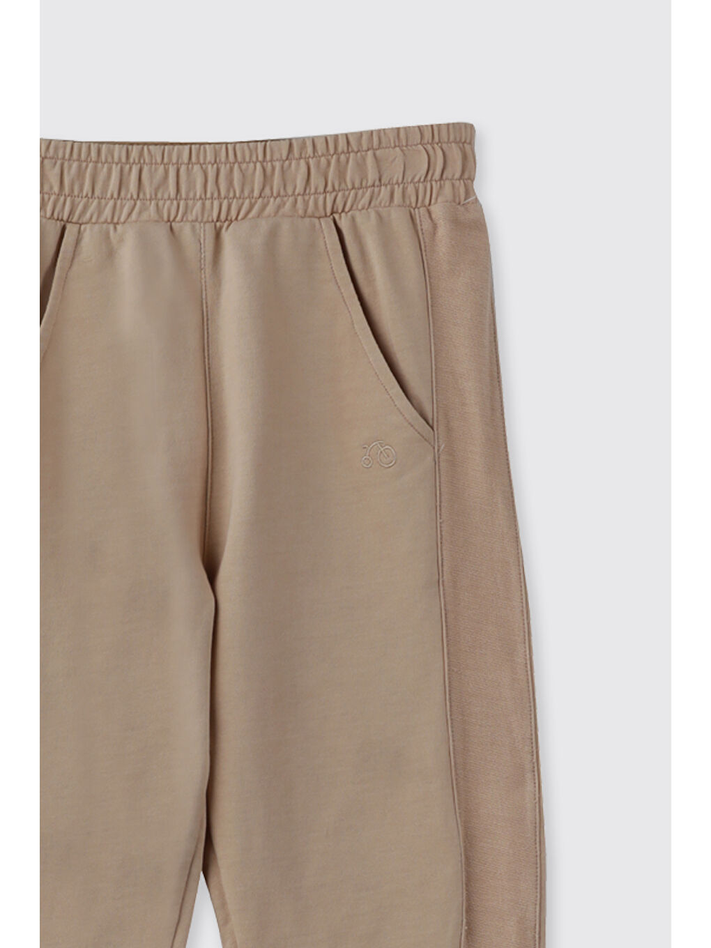 Erkek Çocuk Cepli Bilek Boy Bej Eşofman Altı-2