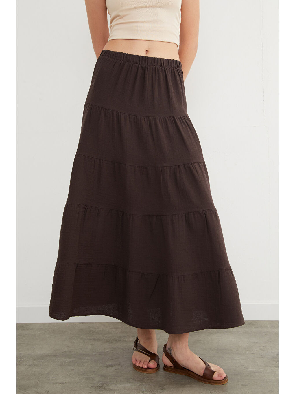 Kahverengi Beli Lastikli Müslin Kumaş Etek-4