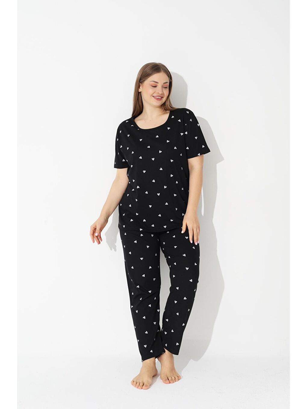Siyah Kalp Desenli Curve Büyük Beden Kısa Kollu Pamuklu Pijama Takımı-1