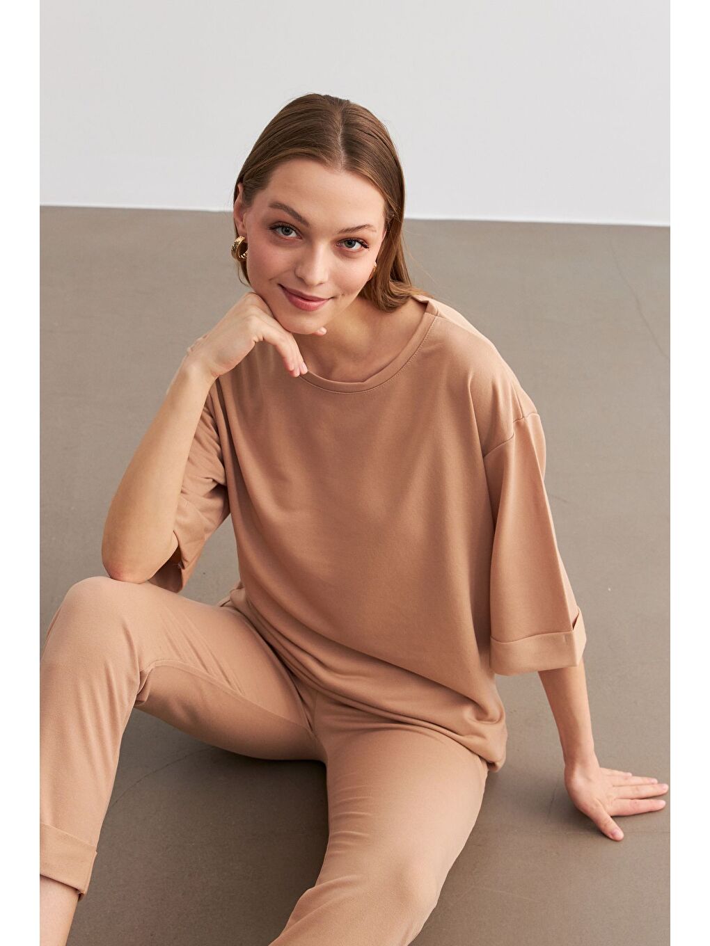 Kahverengi Kadın Camel Bisiklet Yaka Duble Kol ve Paça Alt Üst Takım