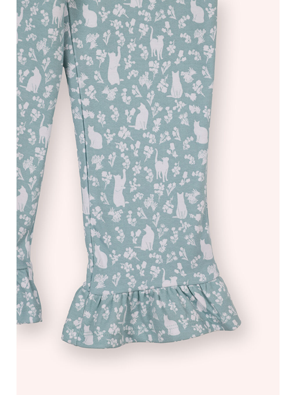 Kız Çocuk Kolları Fırfır Detaylı Kedi Desenli Beli Lastikli Mavi Pijama Takımı-5