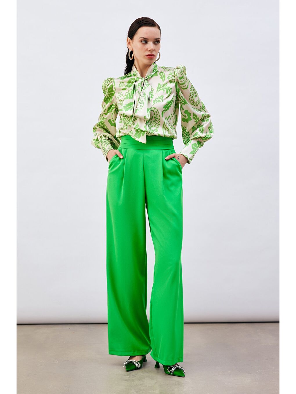 Fularlı Desenli Gömlek - Yeşil-4