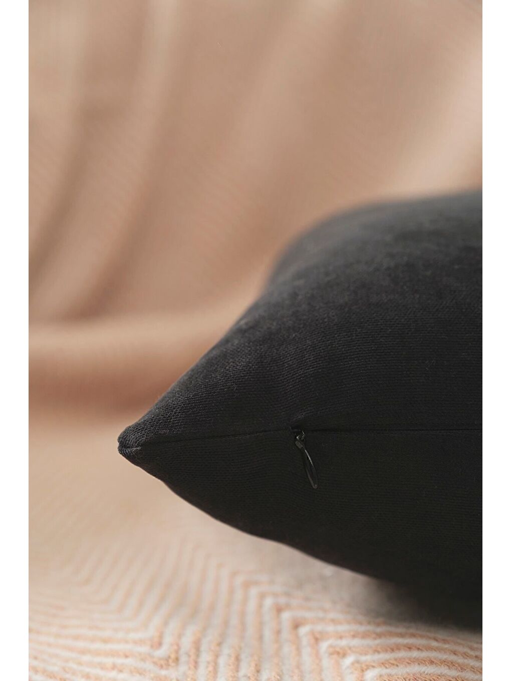 Siyah Kırlent Kılıfı Dekoratif Sade Panoroma 194-1