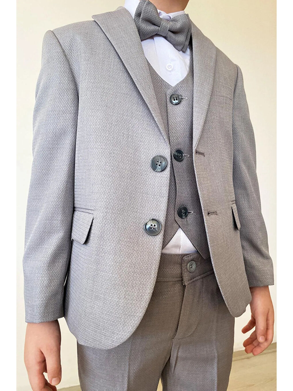 Gri Erkek Çocuk Papyonlu Yelekli Takım Elbise TE.4000YY-9
