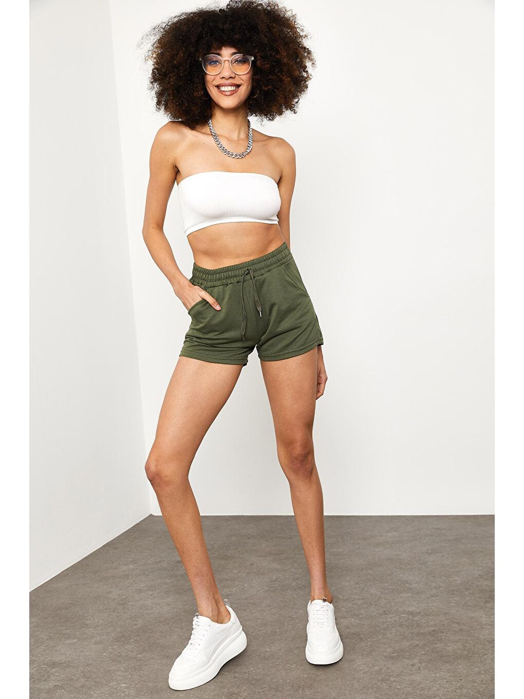 Haki Beli Lastikli Şort 1YXK8-44875-09