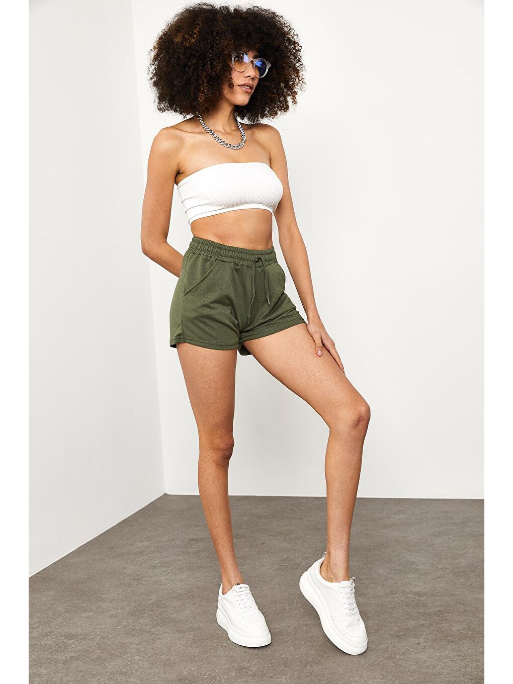 Haki Beli Lastikli Şort 1YXK8-44875-09-2