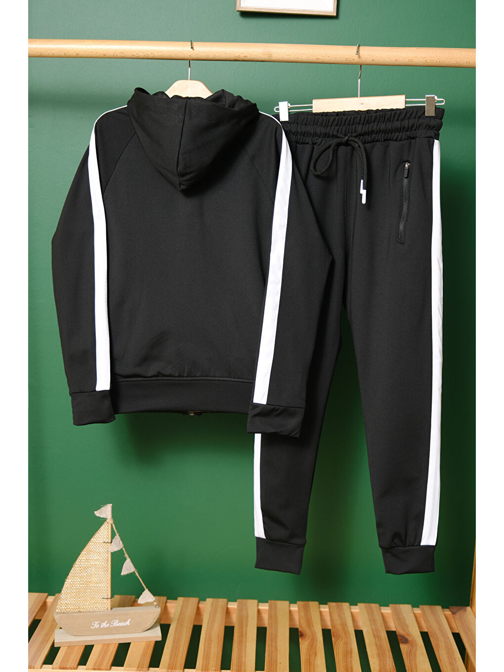 Siyah Unisex Şerit Detaylı Kapüşonlu Çocuk Eşofman Takımı ESF.1903-3