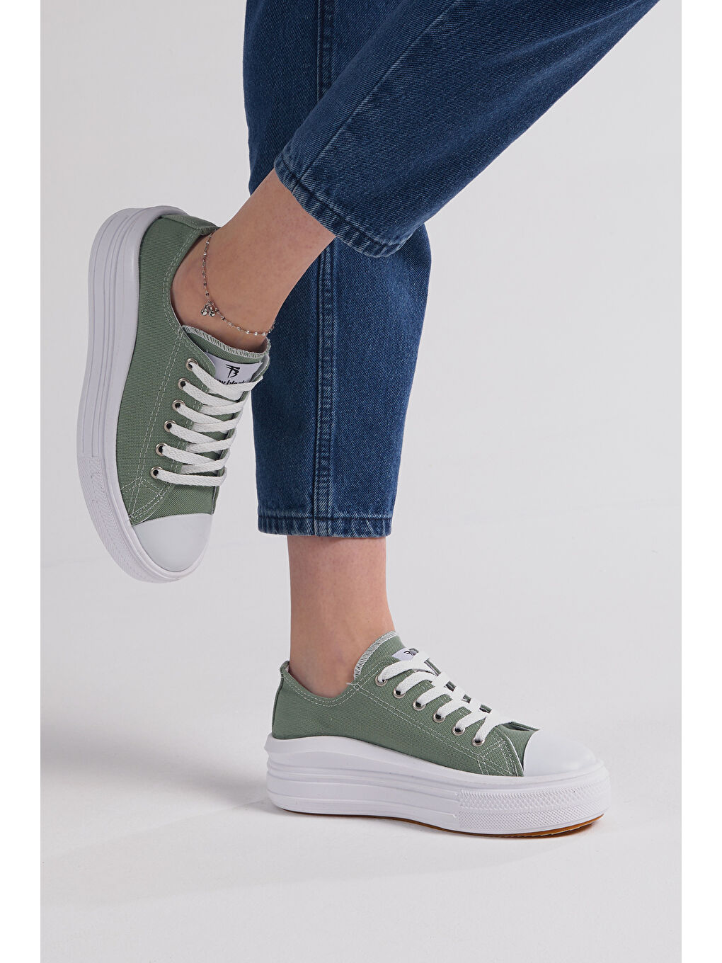 Kadın Mint Yeşili Rahat Kalıp Kalın Tabanlı Spor Ayakkabı-3