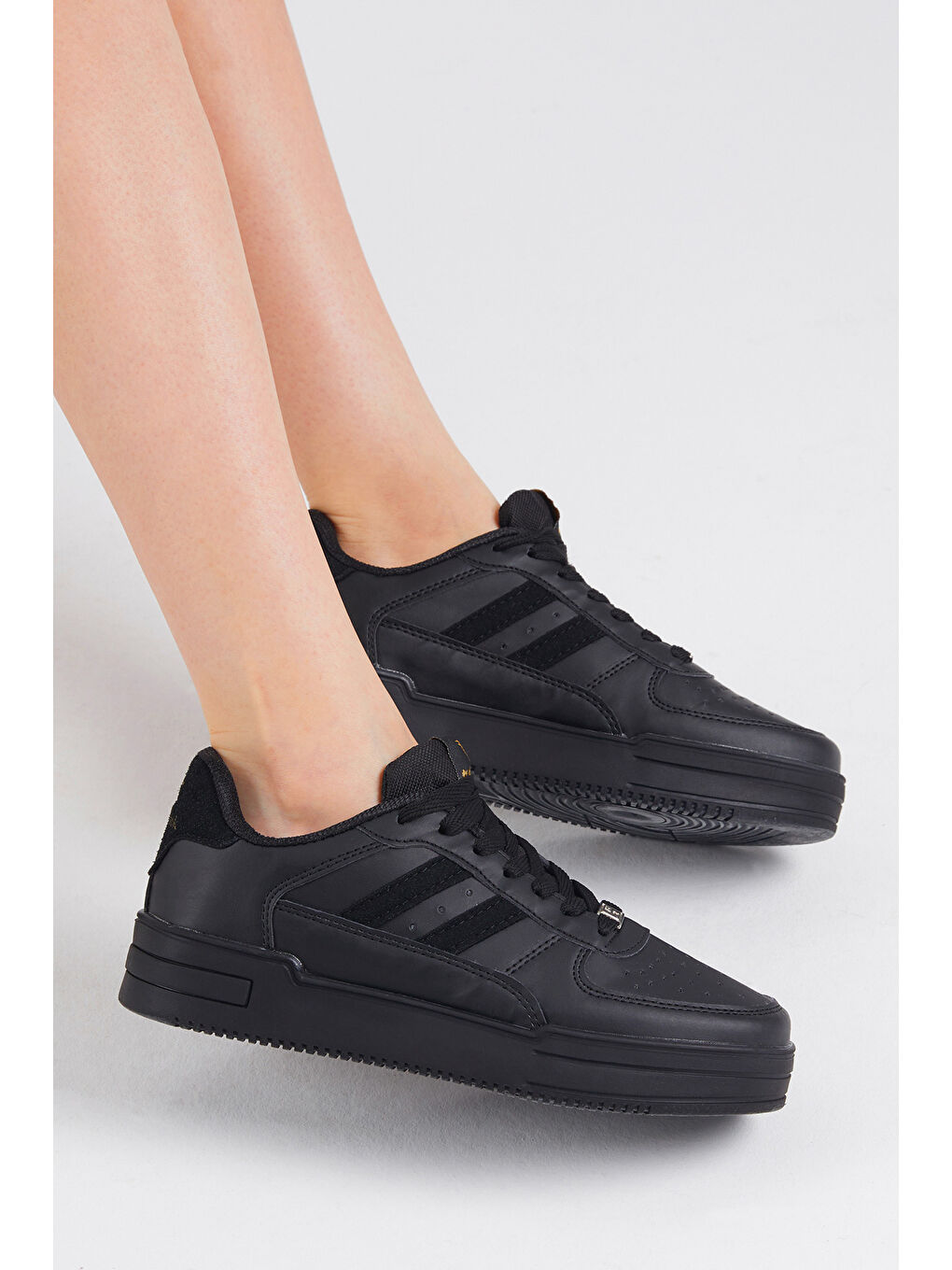 Unisex Siyah Siyah Yanı Çizgili Bağcıklı Rahat Kalıp Sneaker-2