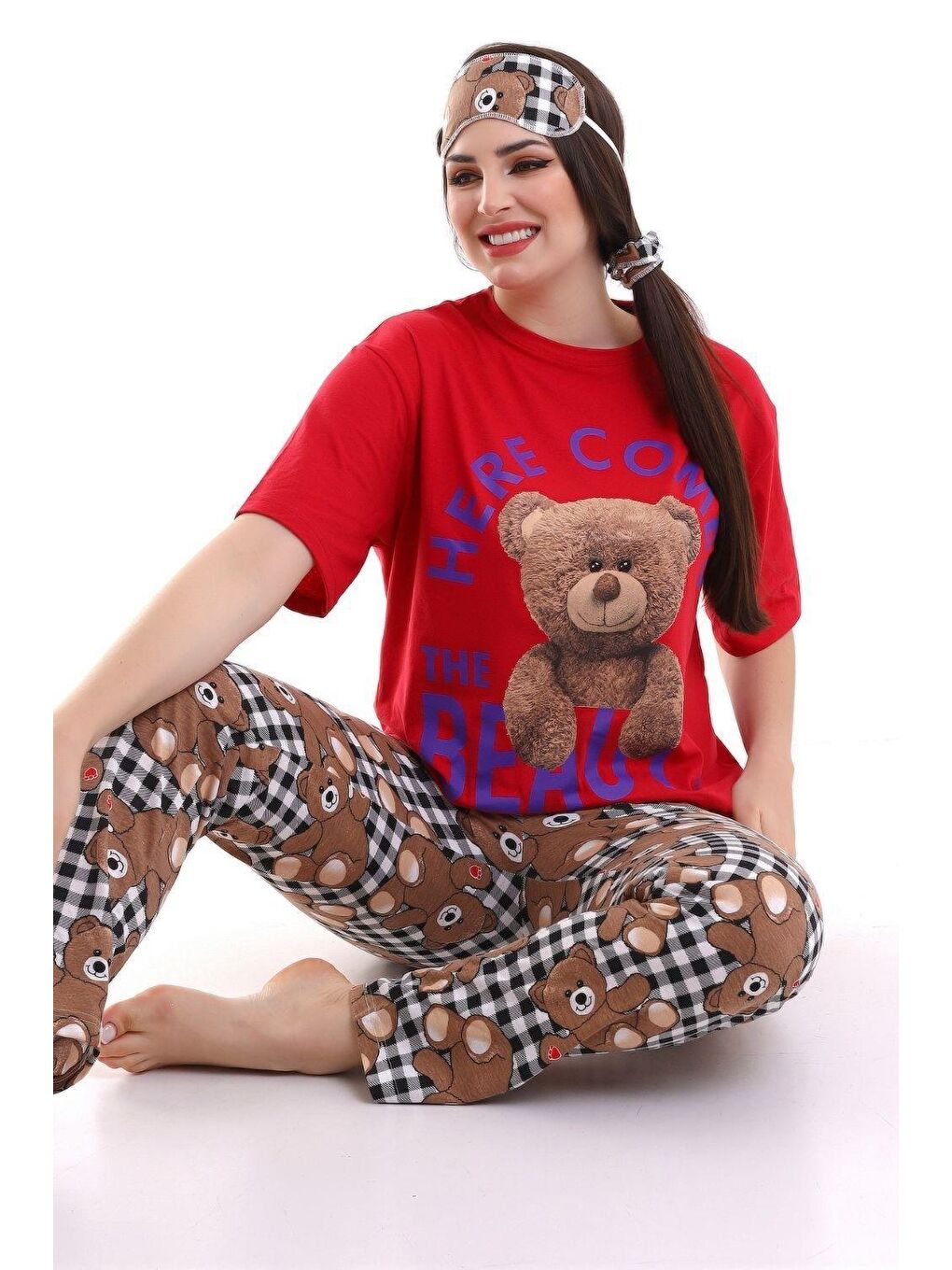 Kırmızı Uyku Bantlı Ayıcık Baskılı Salaş Kadın Kısa Kol Pijama Takımı