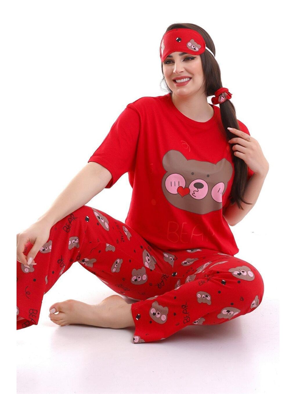 Kırmızı Uyku Bantlı Bear Baskılı Salaş Kadın Kısa Kol Pijama Takımı