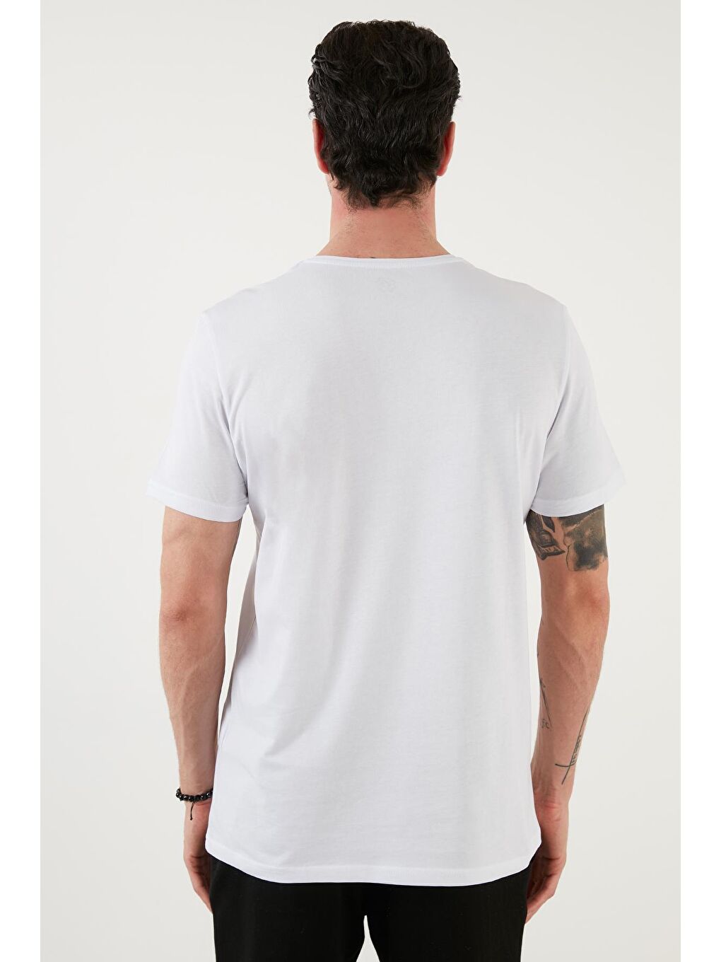 Beyaz Baskılı Slim Fit Bisiklet Yaka %100 Pamuk Tişört 5902418-3