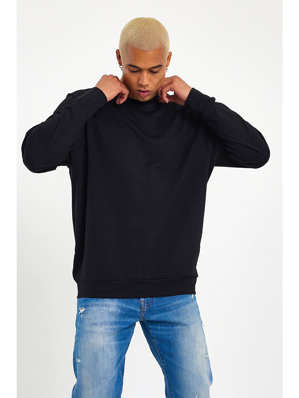 Siyah Erkek Gri Bisiklet Yaka Ribanalı Regular Fit Sweatshirt spr26swk930-4