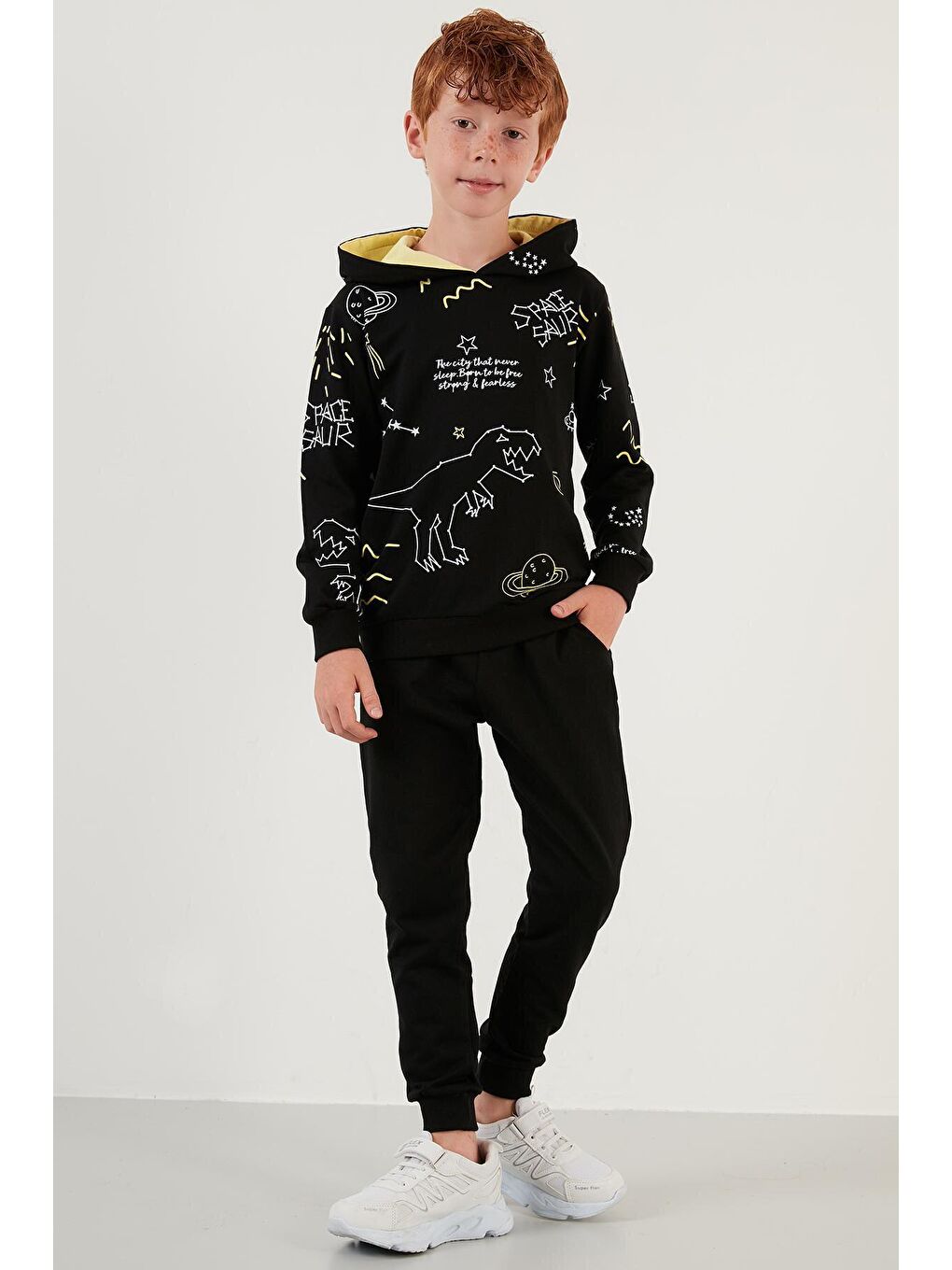 Siyah Desenli Kapüşonlu Cepli % 100 Pamuk Spor Takım 59215422-1