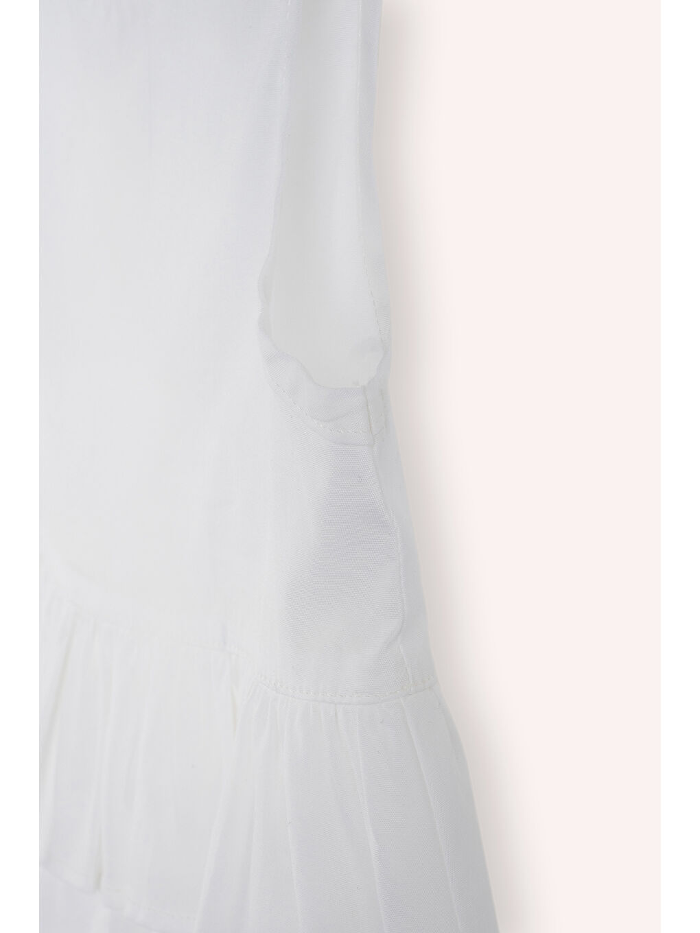 Kız Bebek Düğme Detaylı Fırfırlı Beyaz Bluz-1