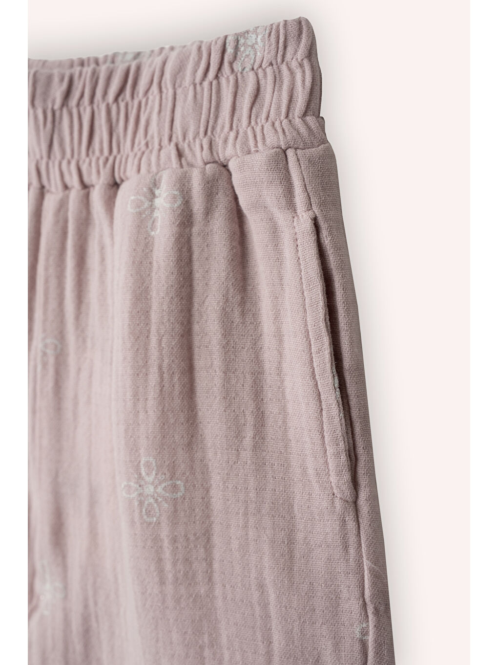 Kız Bebek Nakışlı Müslin Pembe Pantolon-2