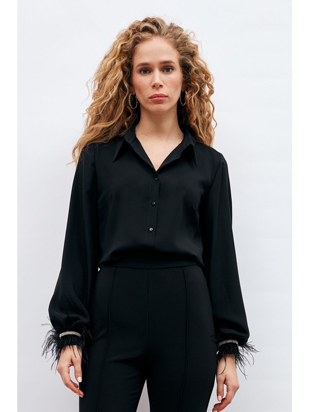 Manşetleri Aksesuarlı Gömlek - Siyah-2
