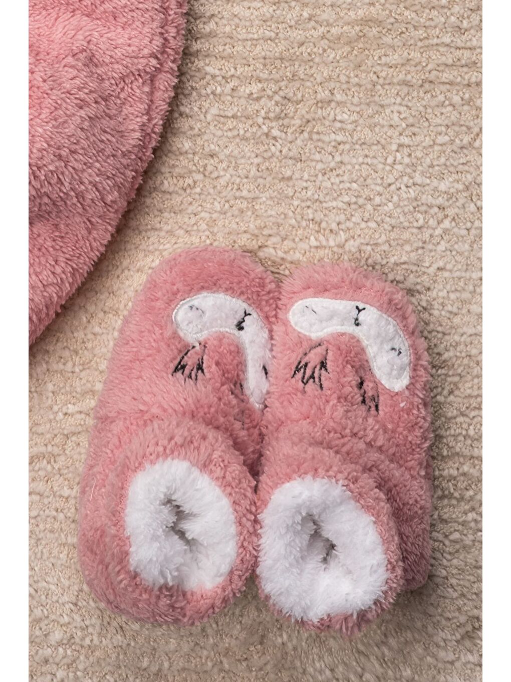 Pembe Kız Welsoft 3 Parça Geyik Desenli  Ev Ayakkabısı Hediyeli Bebek Takım-2
