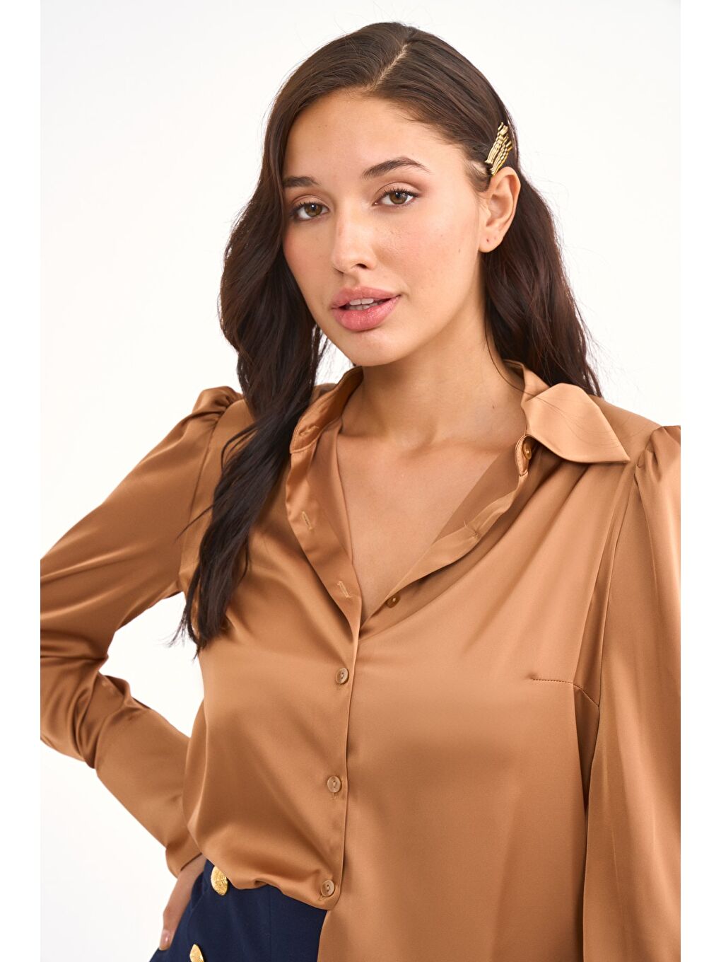 Kahverengi Vatkalı Saten Gömlek - Camel-2
