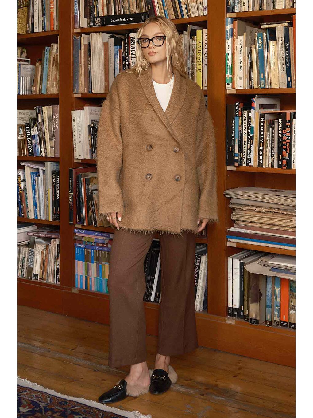 Kahverengi Düğme Detaylı Camel Hırka-2