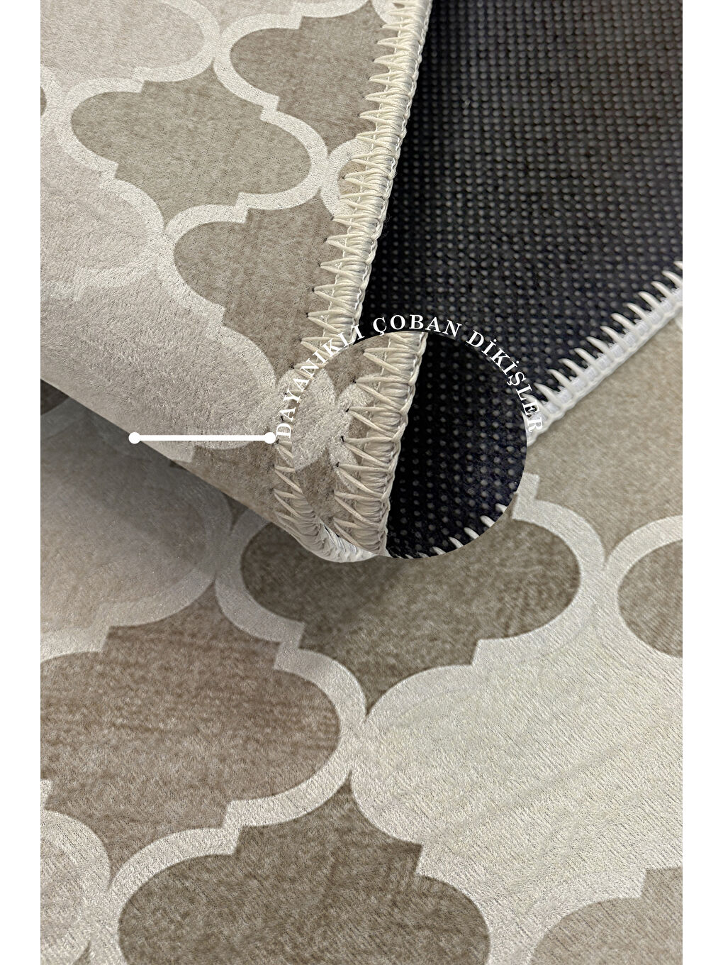 Kahverengi Dekoratif Özel Tasarım Yıkanabilir İnce Kaymaz Tabanlı Modern Halı KECE FR20-3