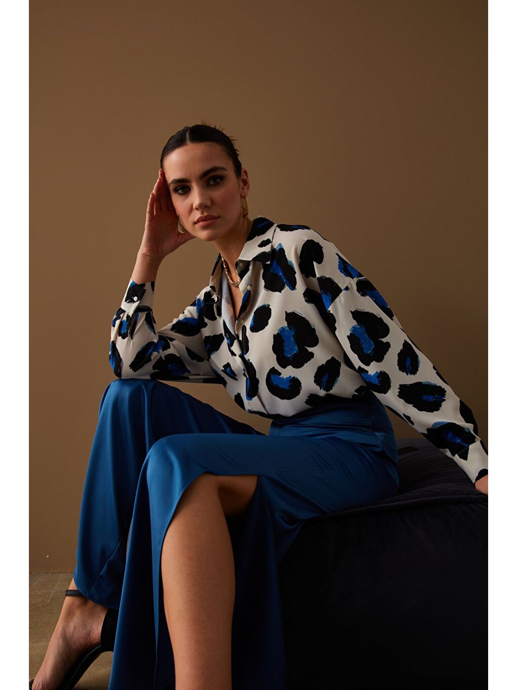 Renkli Leopar Desenli Salaş Gömlek - Sax Mavi