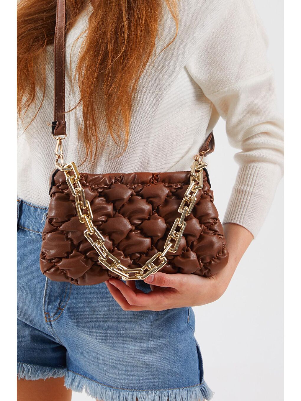 Kahverengi Kadın Taba Pofidik Zincir Detaylı Nakışlı Baget Çanta-3