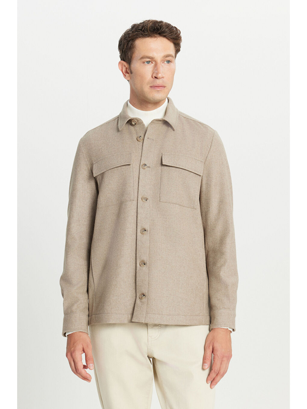 Erkek Bej Yünlü Comfort Fit Rahat Kesim Gömlek Yaka Çift Kapak Cepli Mont-1