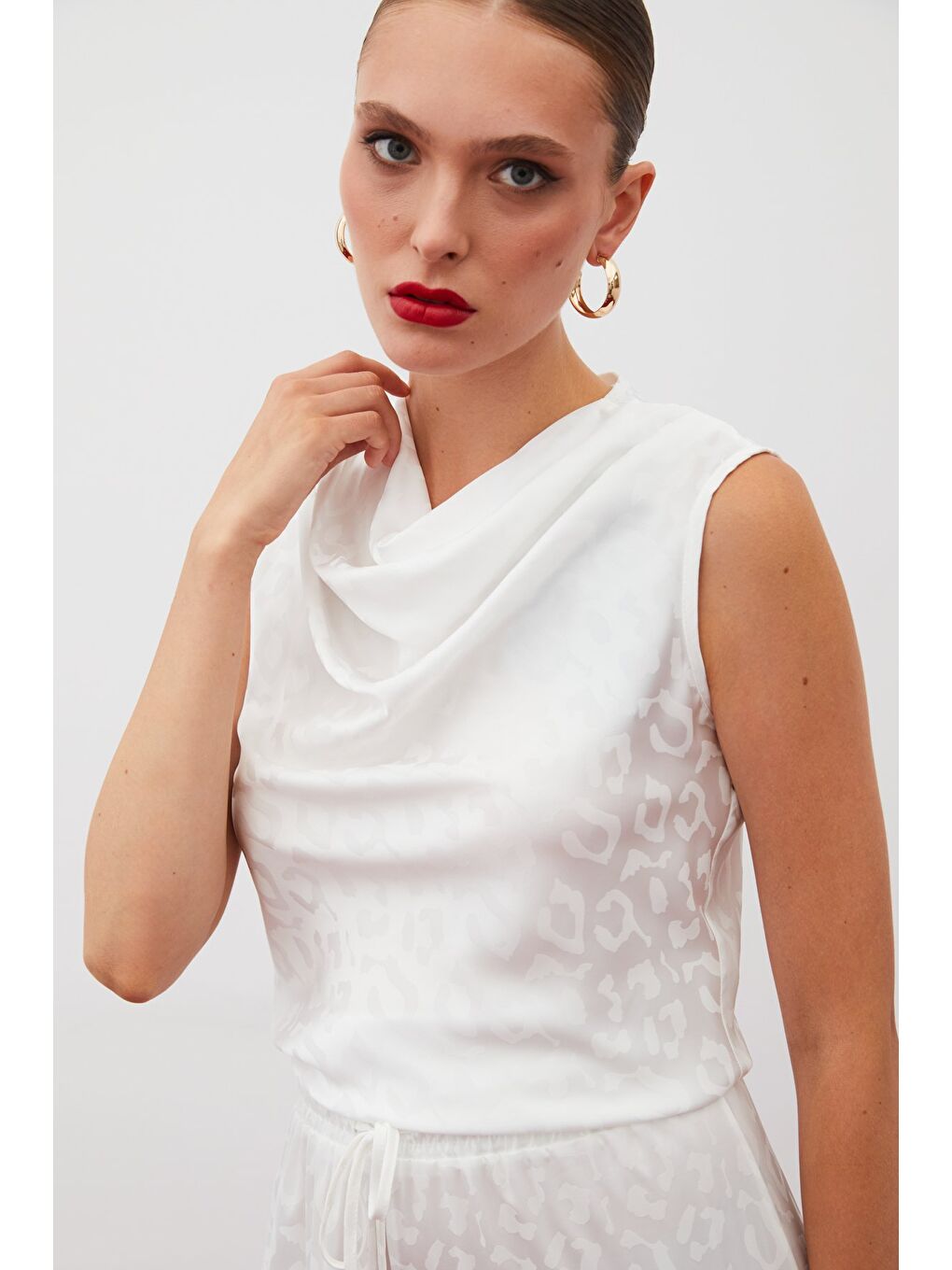 Degaje Yaka Kolsuz Bluz - Ekru-1