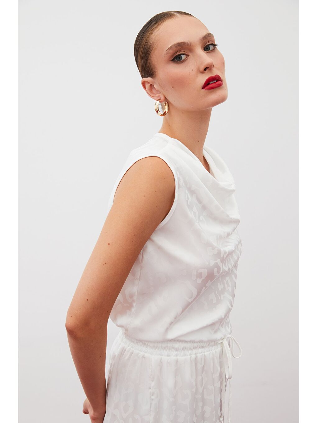 Degaje Yaka Kolsuz Bluz - Ekru-3