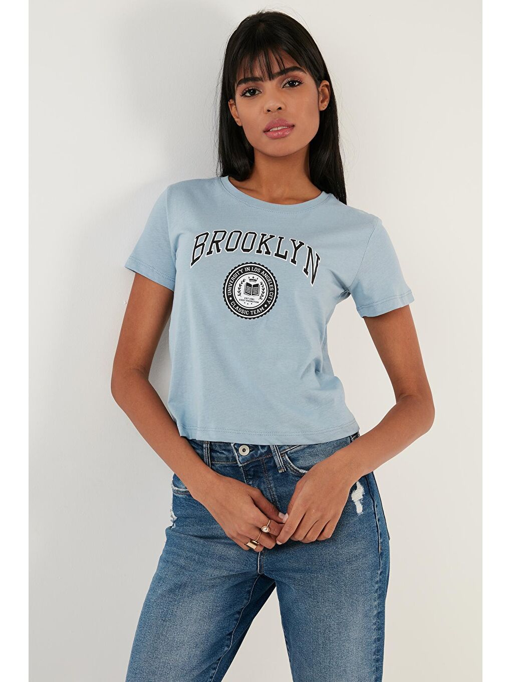 Lela Mavi Brooklyn Baskılı Bisiklet Yaka Dar Kesim T Shirt 5864581 - 2