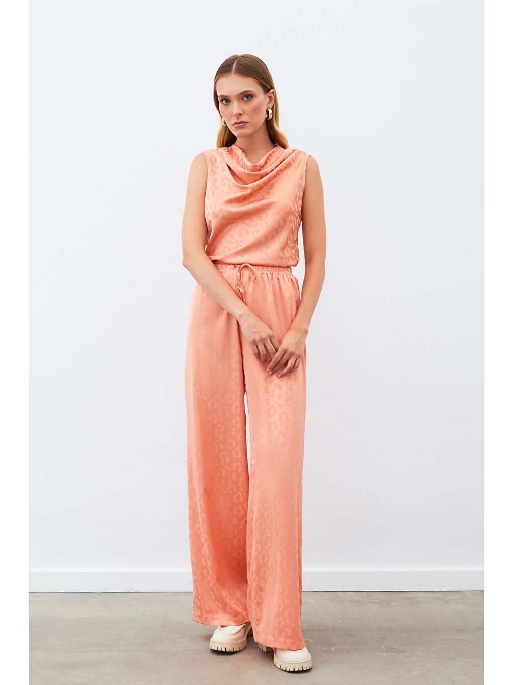 Pembe Degaje Yaka Kolsuz Bluz - Somon-3