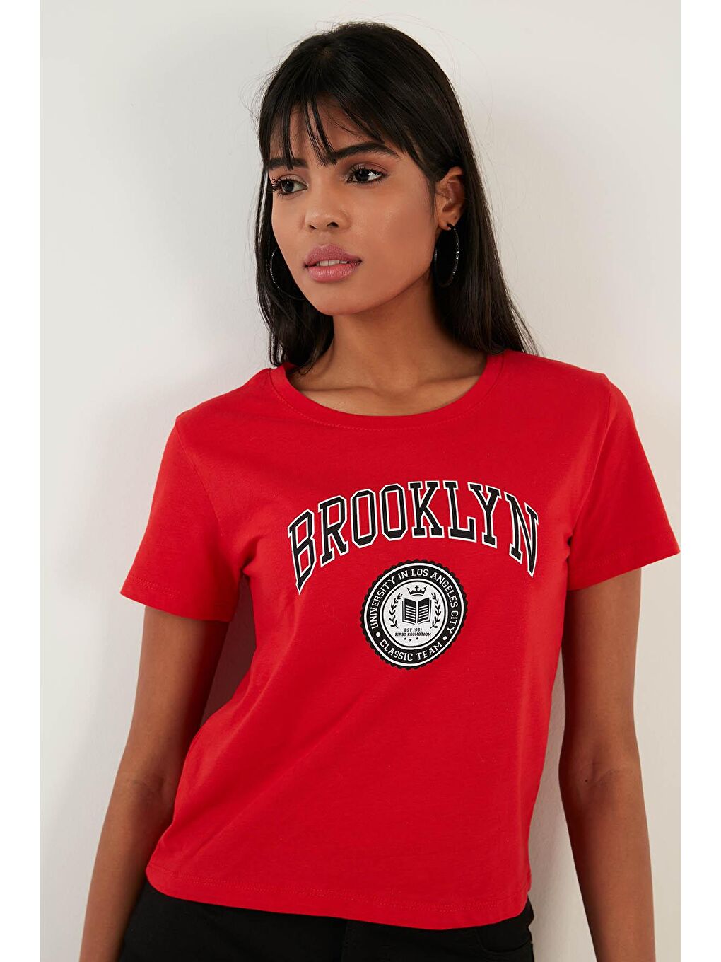 Kırmızı Brooklyn Baskılı Bisiklet Yaka Dar Kesim T Shirt 5864581-2
